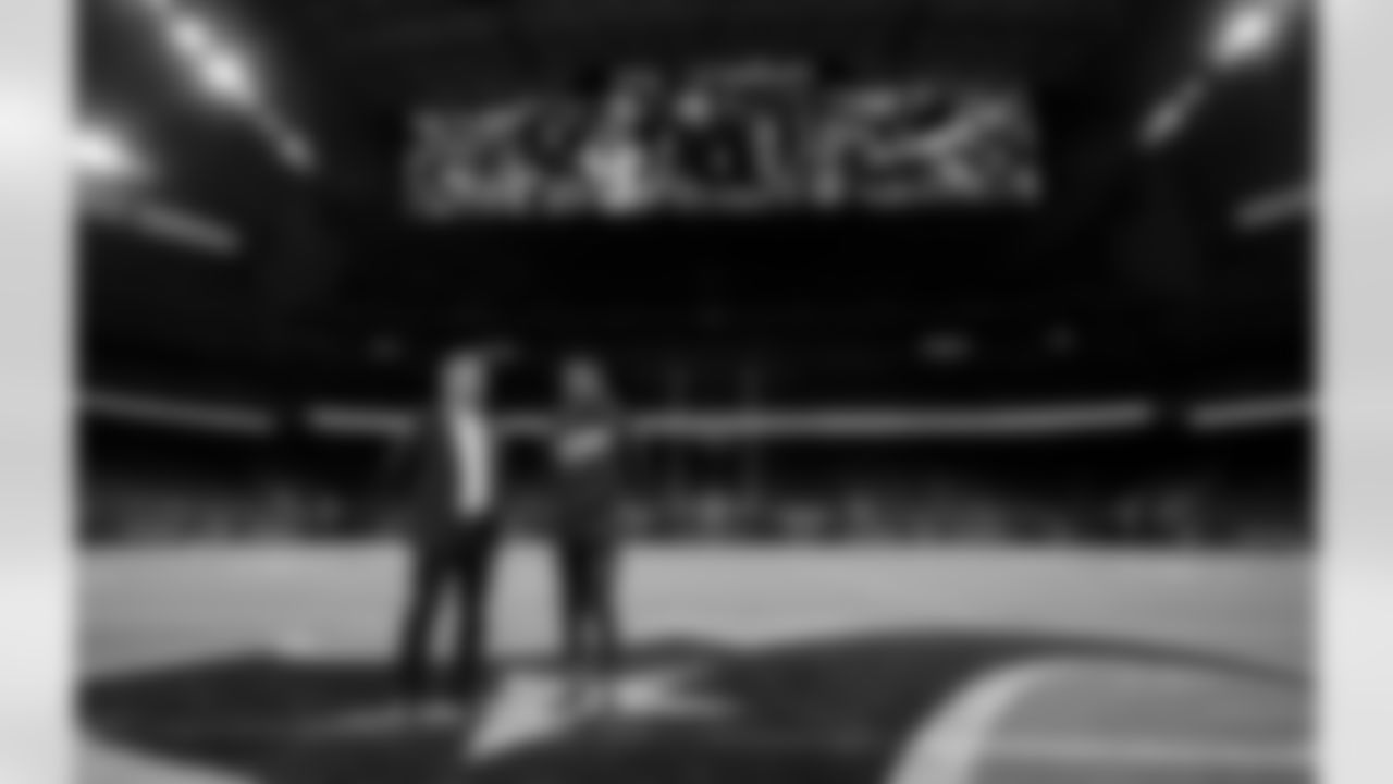 An image from the Sept. 8, 2020 Deshaun Watson contract signing press conference.