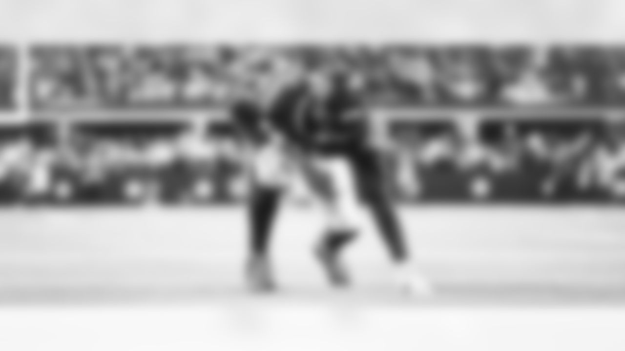 A Dec 11, 2022 image from the Regular Season week 14 game between the Houston Texans and the Dallas Cowboys at AT&T Stadium in Arlington, TX.