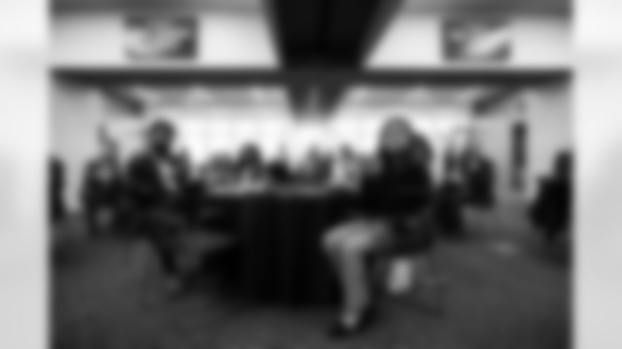 An image from the Houston Texans and Amegy Bank Small Business Boost Presentation at Amegy Bank Tower in Houston, TX, on March 11, 2022.