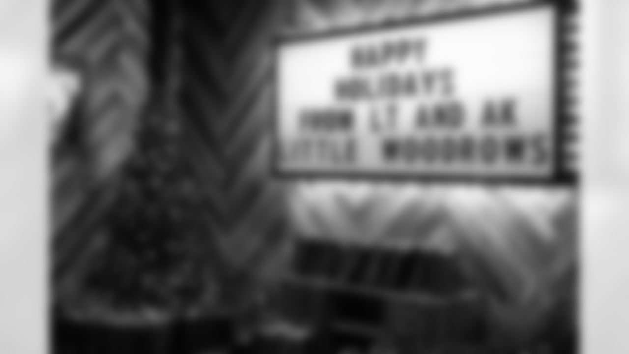 2022_1121_CD_LaremyTunsilLittleWoodrows_0014