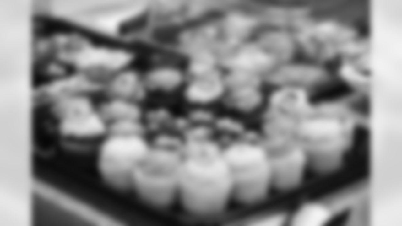 2022_0502_CorporateDevelopment_KrogerMothersDayBCG_06