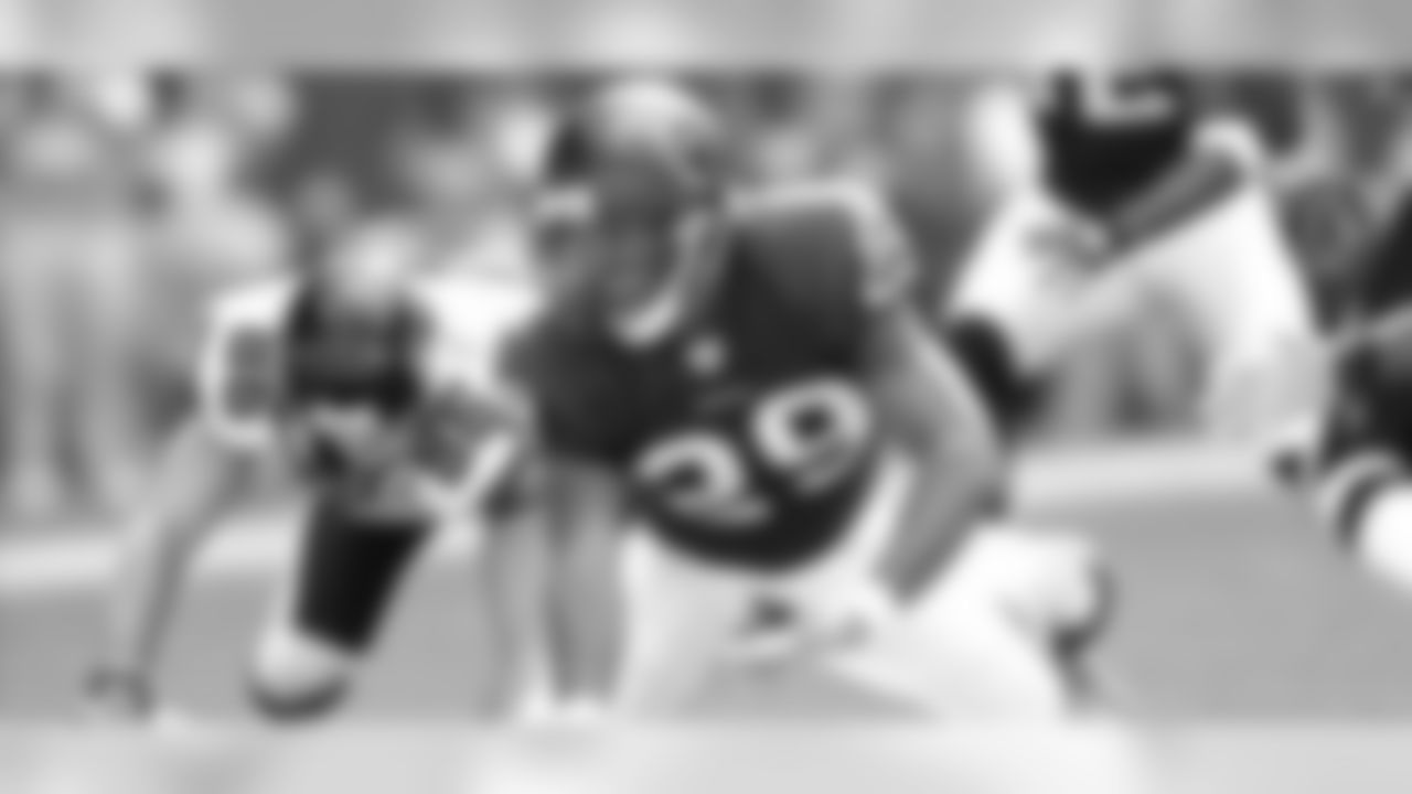mccree_falcons_main113003
