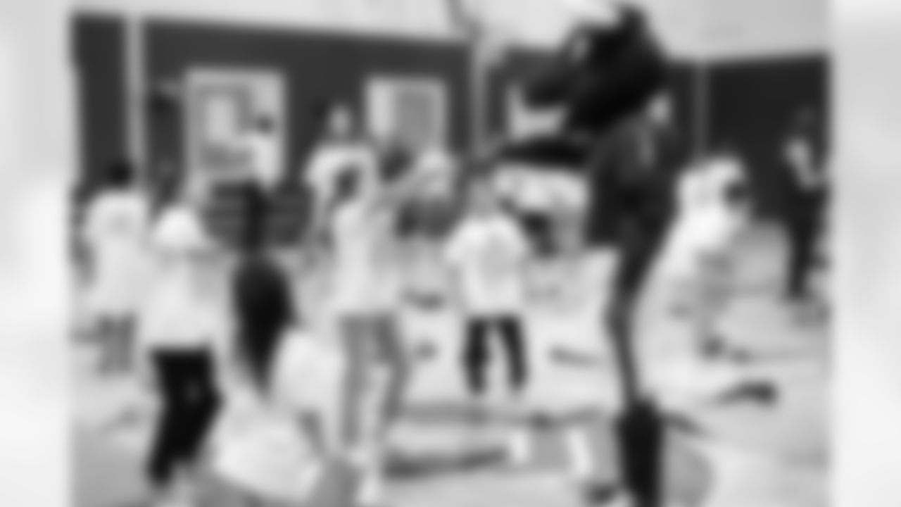 An Oct. 19, 2022 Image from the Texans Youth Just Flow Yoga Event at Havard Boys & Girls Club in Houston, TX.