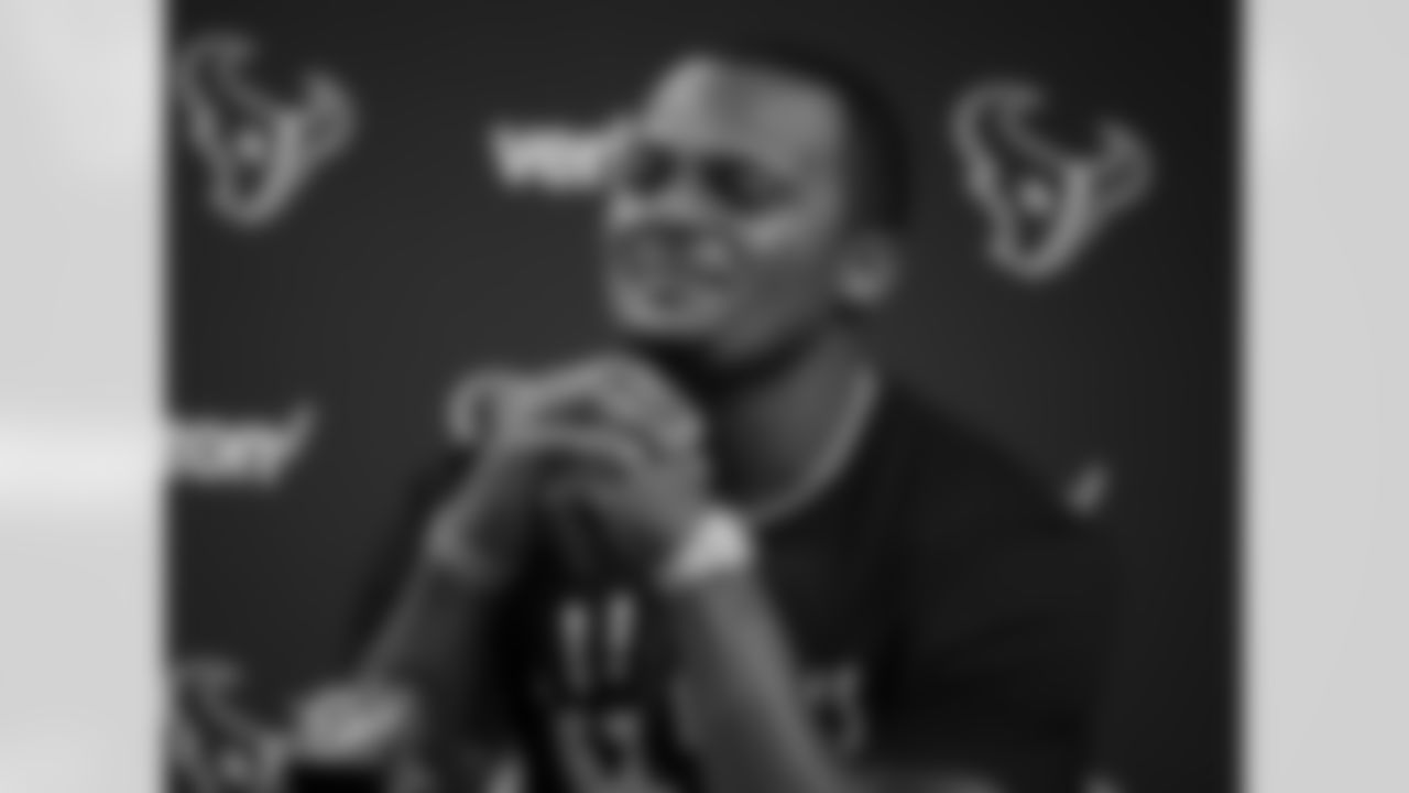 An image from the Sept. 8, 2020 Deshaun Watson contract signing press conference.