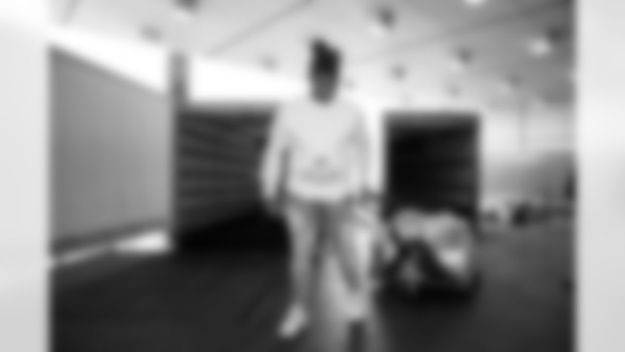 2022_1121_CD_KenyonGreenTurkeyGivaway_0022