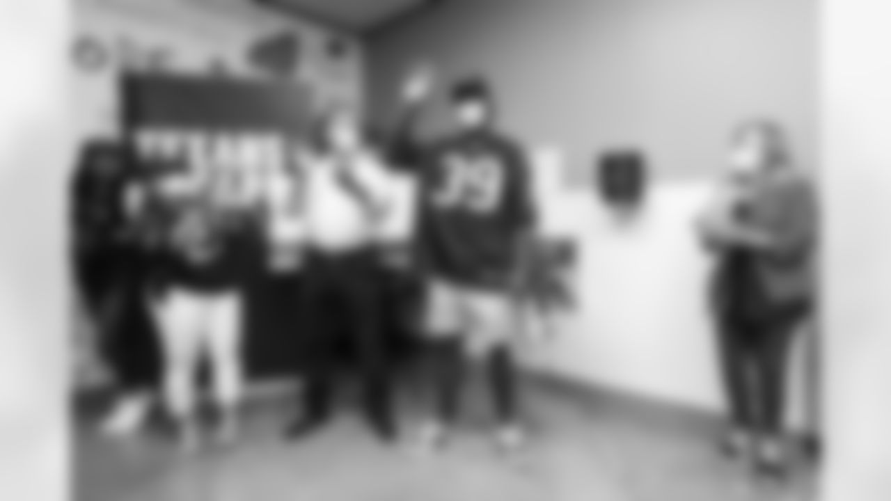 An image from the Campeón de la Comunidad - Kids Meals Community Event at Kids Meal in Houston, TX on Oct. 12, 2021.