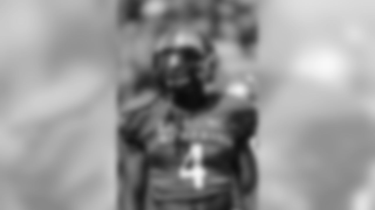 DB Lonnie Ballentine