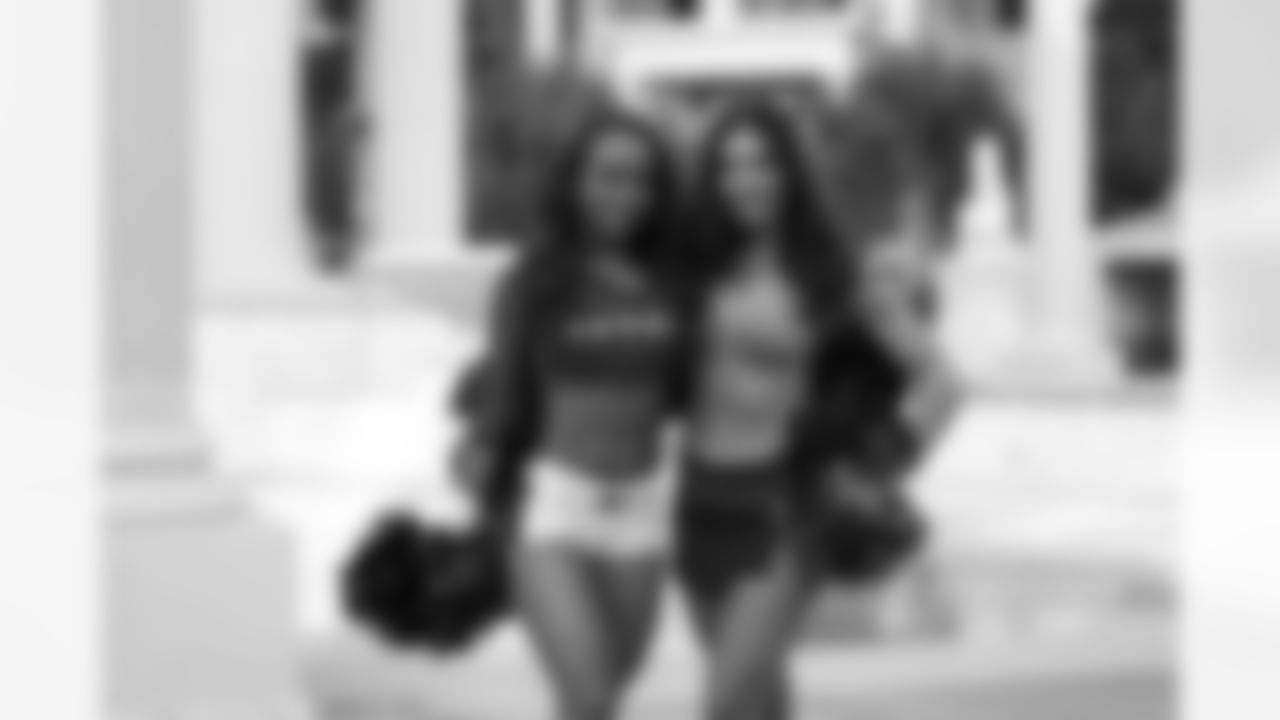 The Houston Texans and Cincinnati Bengals 2023 Pro Bowl Cheerleaders are seen during a photoshoot on Wednesday, Feb. 1, 2023 in Las Vegas, Nevada. (Perry Knotts/NFL)