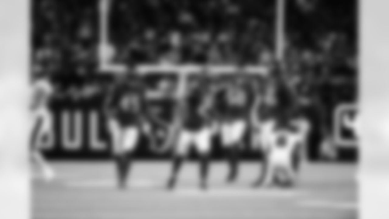 MW1_8232-1