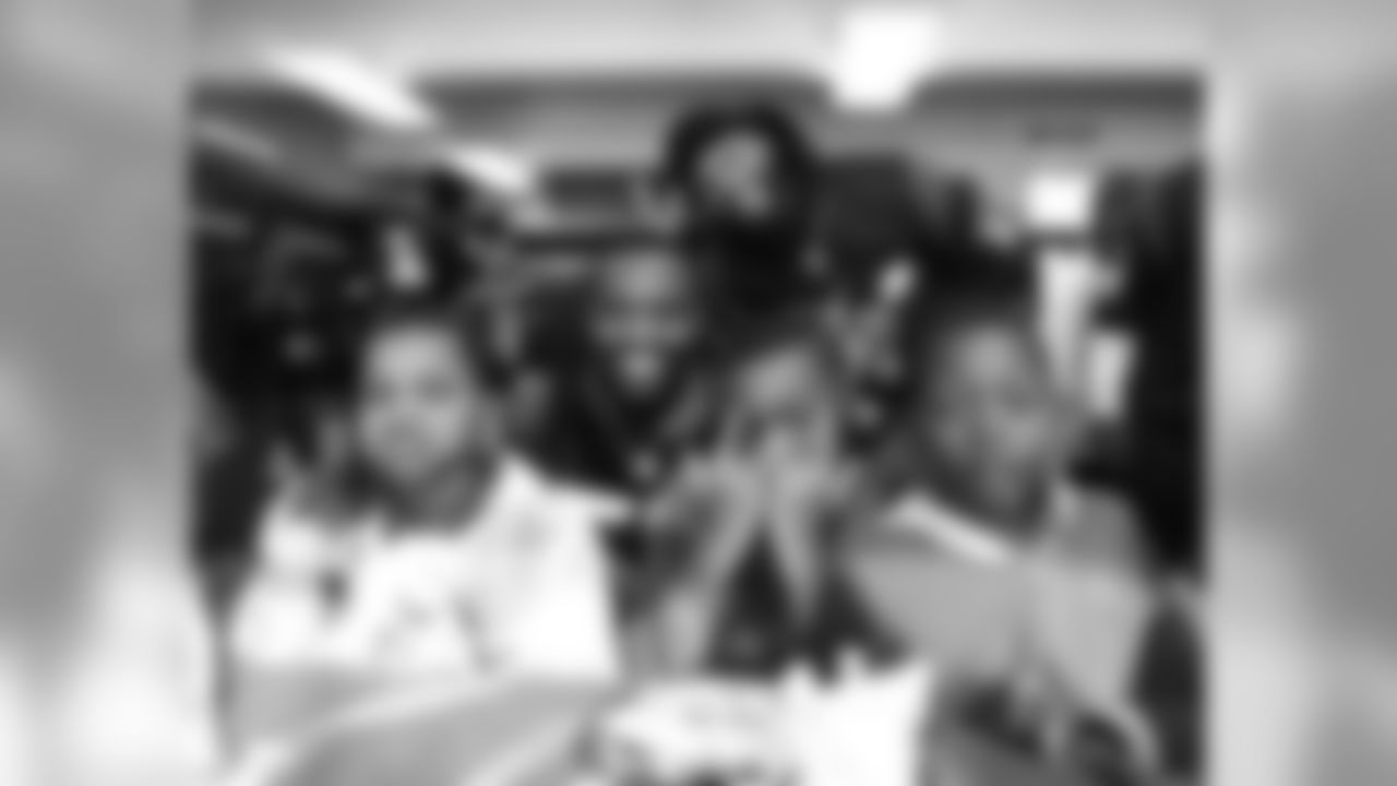 An image from the Jan. 7, 2020 Playoff Pizza Party with students at Blackshear Elementary.