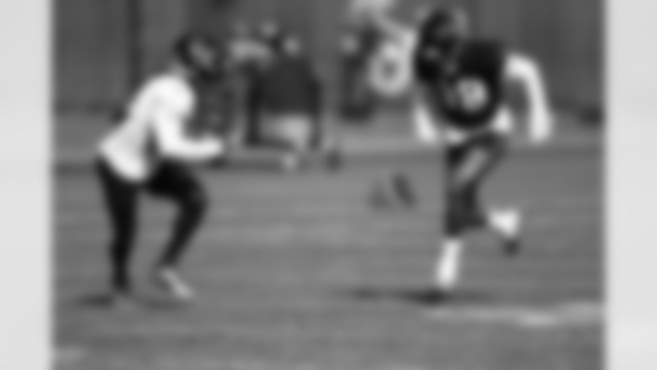 An Nov 09, 2022 image from Regular Season Practice at NRG Stadium in Houston, TX.