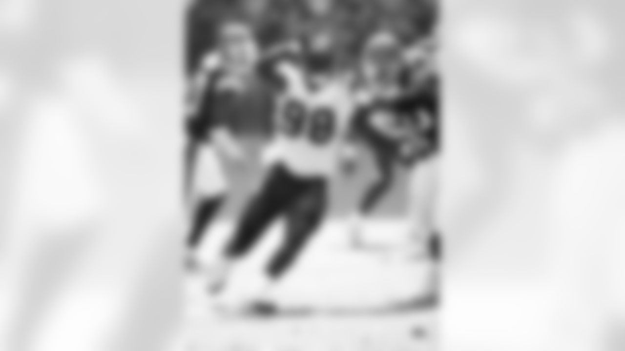 Antwan Peek, Linebacker, 2003-06