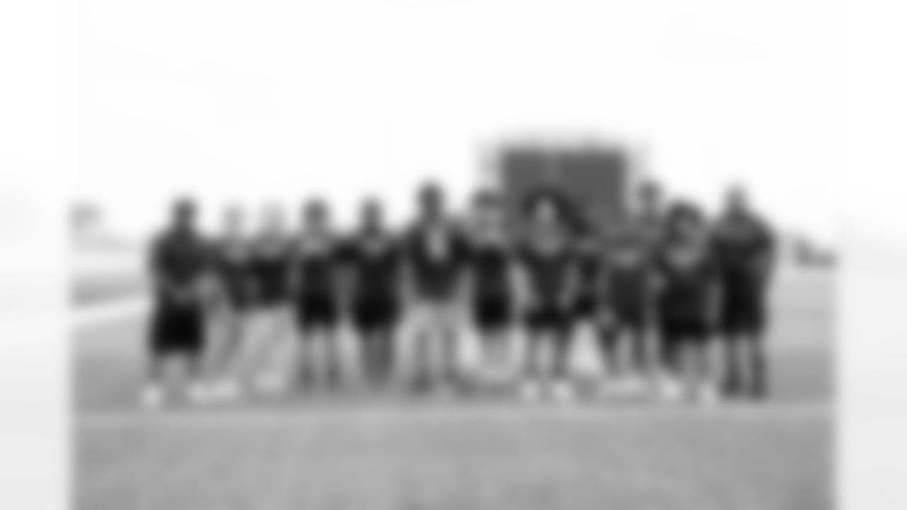 An image from the May 6, 2023 Houston Texans Play Safe Clinic.