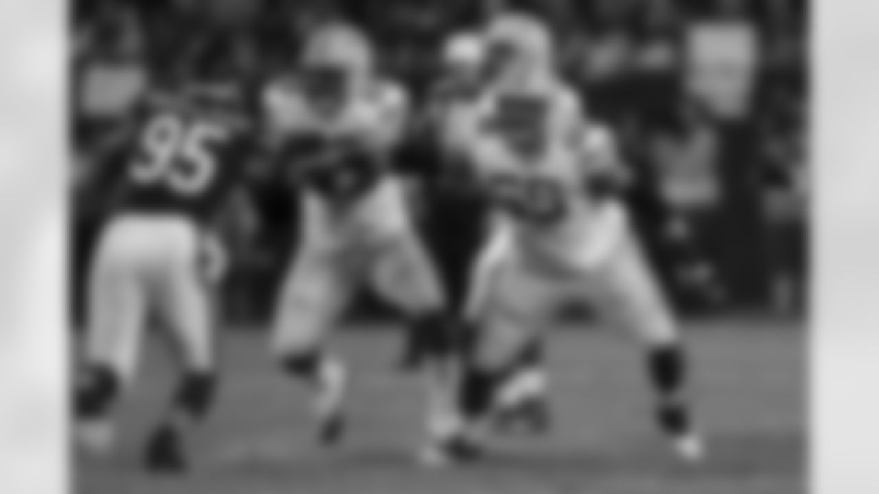 OL, Lane Taylor