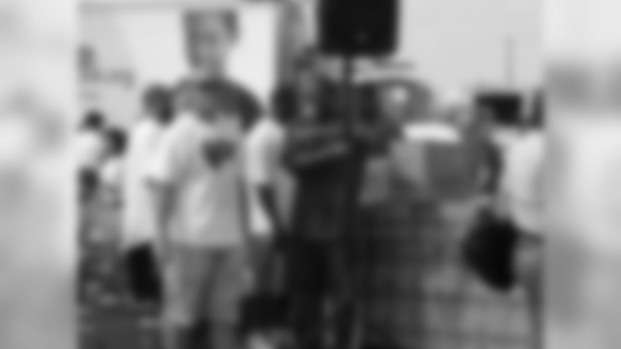 Hurricane Ike Relief 106