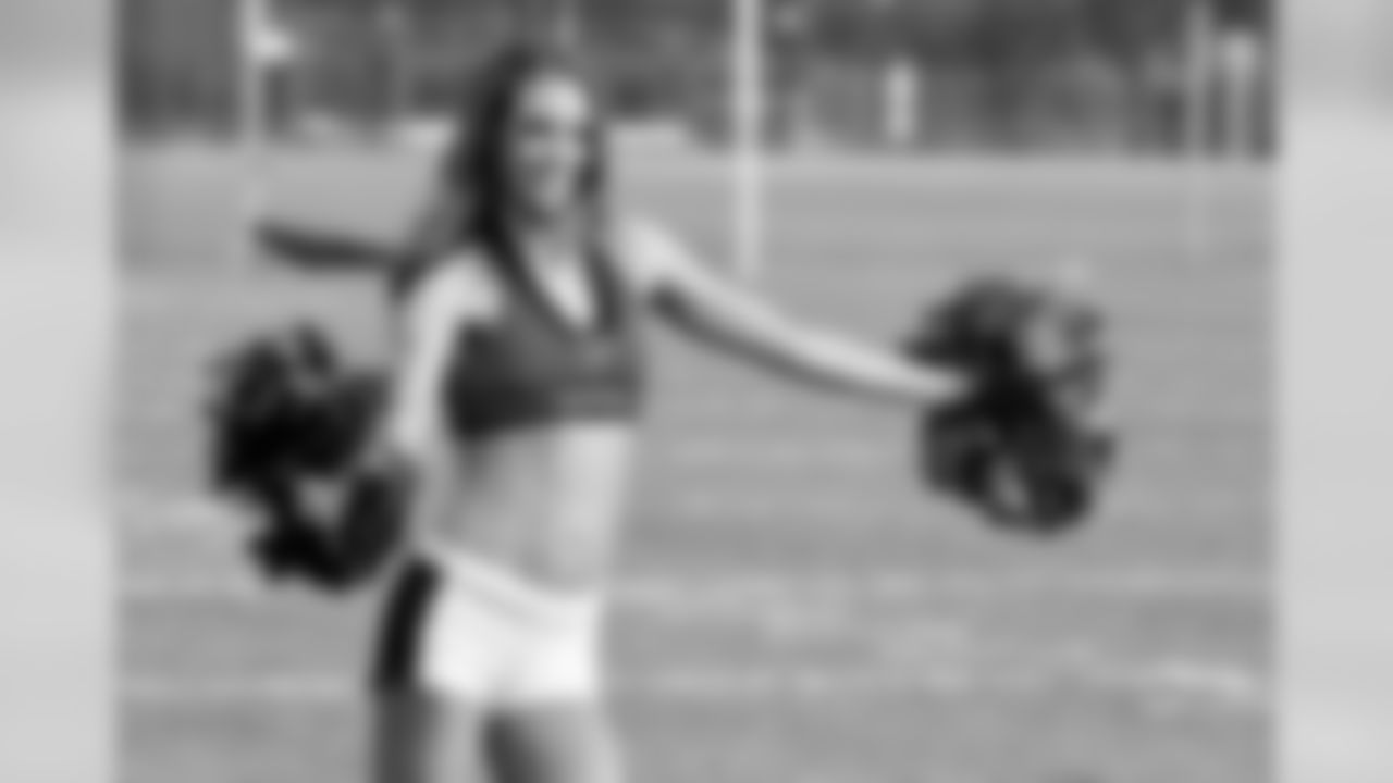 Pro Bowl Cheerleader Practice Picture Dave Shopland/NFL UK