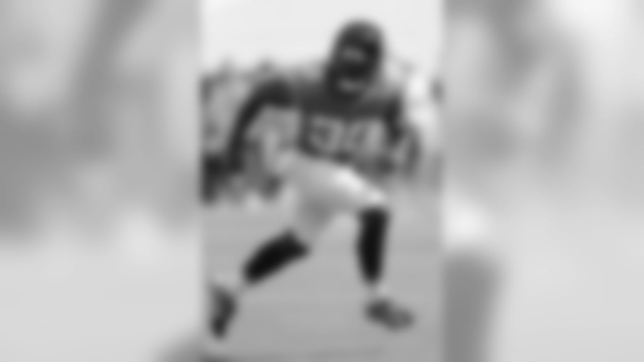 Jacksonville Jaguars defensive back Tashaun Gipson (39) in coverage prior to an NFL football game against the New England Patriots on Sunday, Sept. 16, 2018 in Jacksonville, Fla. Jacksonville won 31-20. (Peter Read Miller via AP)