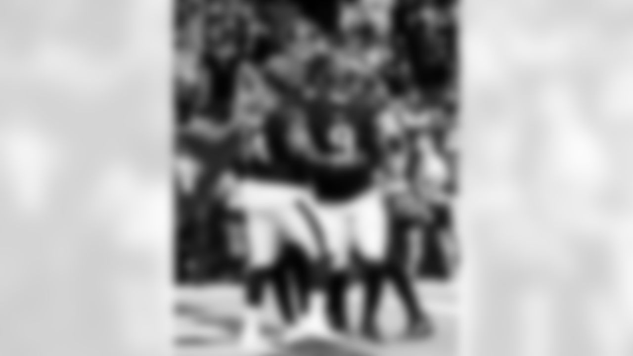 An image from the regular season week 12 game between the Houston Texans and the New York Jets at NRG Stadium in Houston, TX, on Nov. 28, 2021.