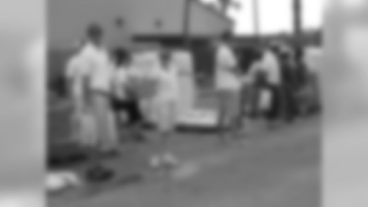 Hurricane Ike Relief 028