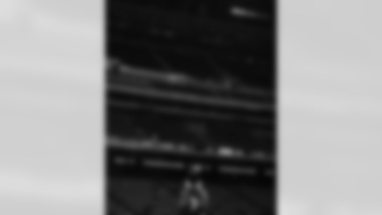 ZT1_7949_2