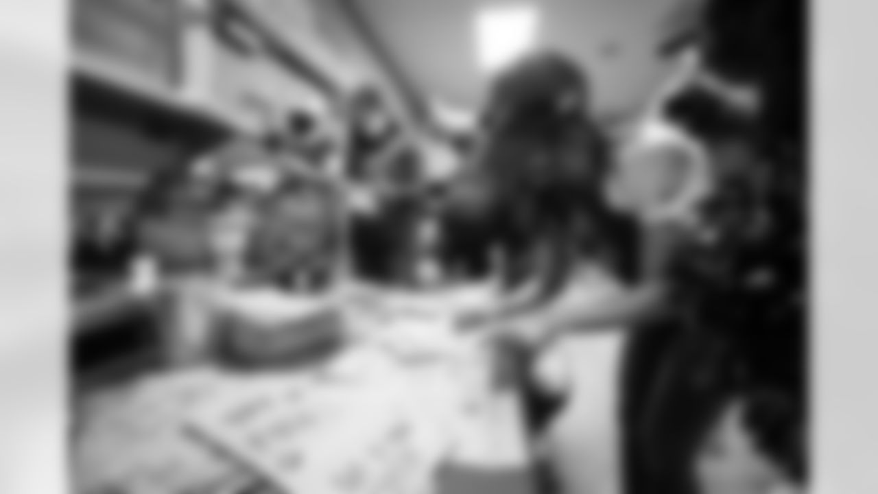 An image from the Campeón de la Comunidad - Kids Meals Community Event at Kids Meal in Houston, TX on Oct. 12, 2021.