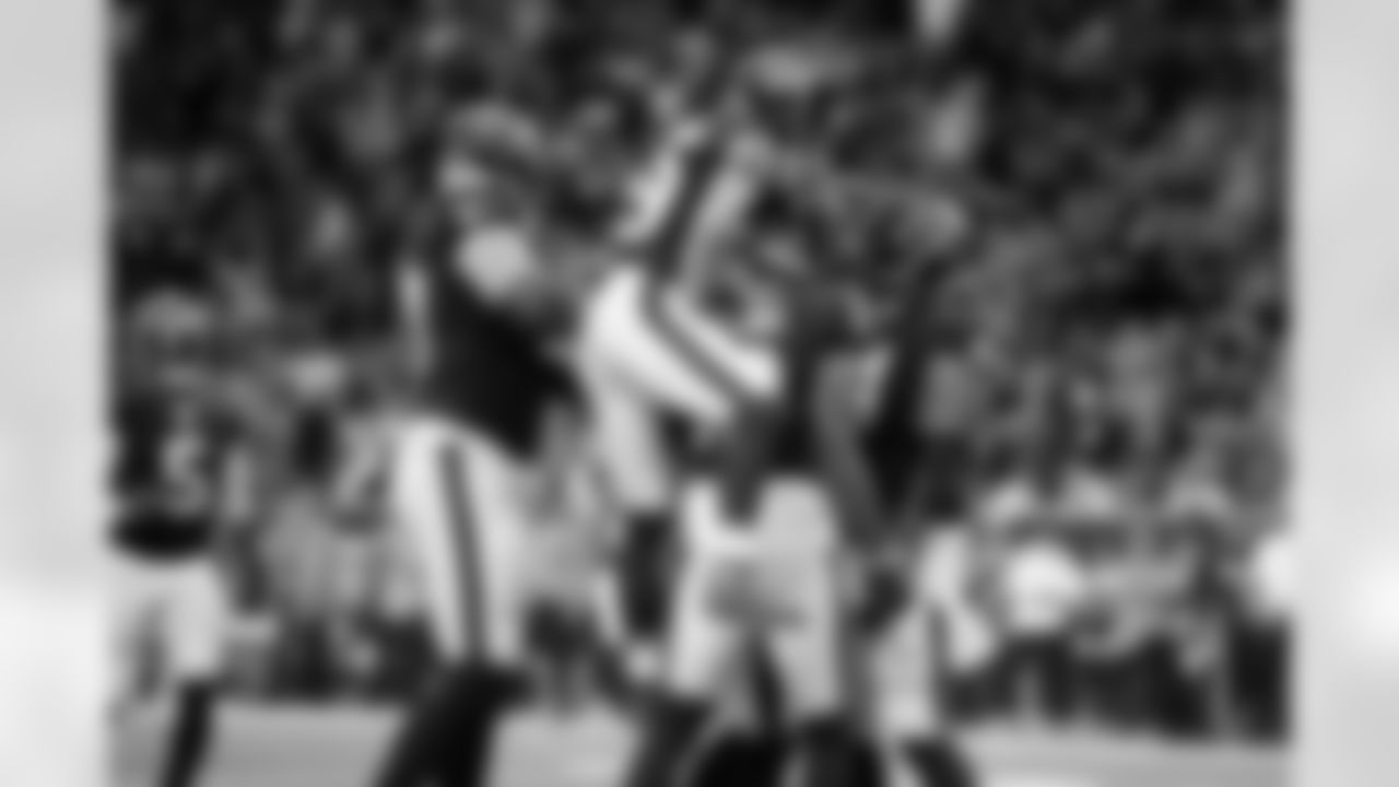 An image from the regular season week 12 game between the Houston Texans and the New York Jets at NRG Stadium in Houston, TX, on Nov. 28, 2021.