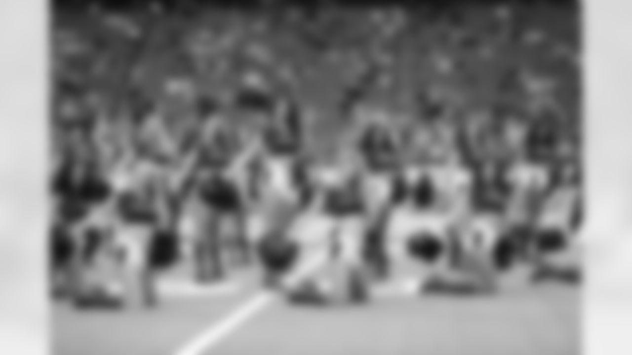 An image from the regular season week 18 game between the Houston Texans and the Tennessee Titans at NRG Stadium in Houston, TX, on Jan 9, 2022.