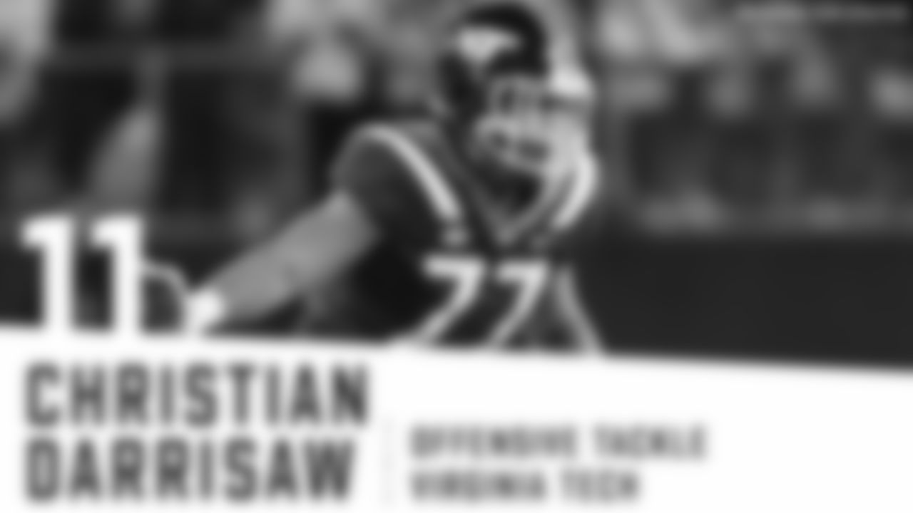11_graphics_Darrisaw