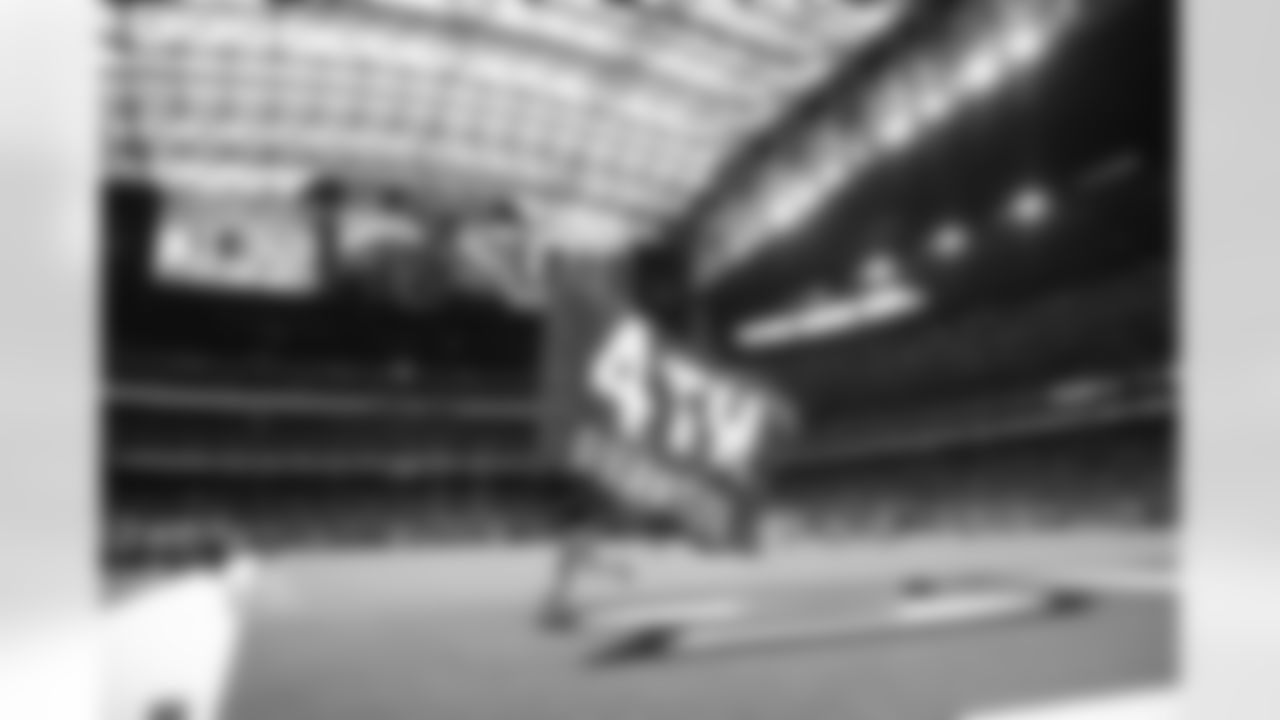 An image from the regular season week 12 game between the Houston Texans and the New York Jets at NRG Stadium in Houston, TX, on Nov. 28, 2021.