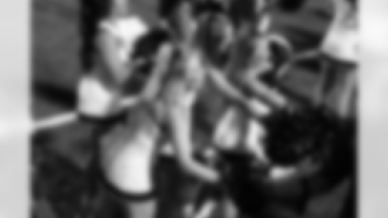 HTC Kennedy - Tomball Memorial High School Cheer (2)