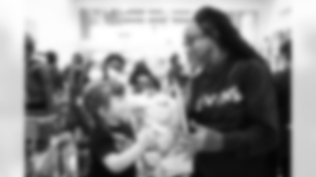 An image from Laremy's shopping event in Houston, TX on Dec. 21, 2021.