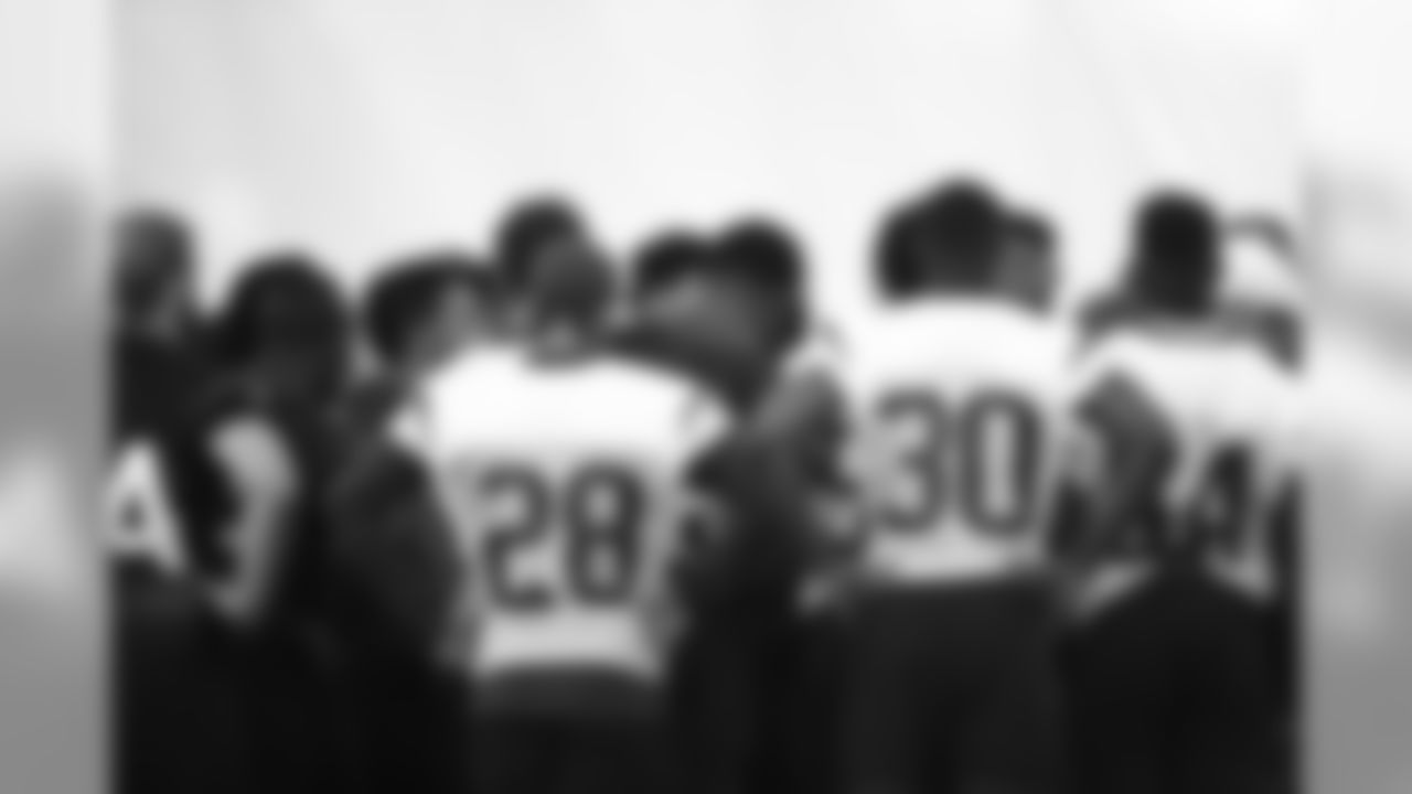 An image from the May 10, 2019 Rookie Mini Camp offseason practice.