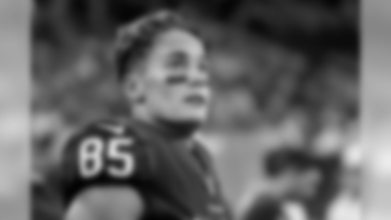 WR, Chad Hansen, 85