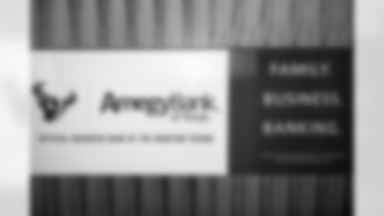 An image from the Houston Texans and Amegy Bank Small Business Boost Presentation at Amegy Bank Tower in Houston, TX, on March 11, 2022.