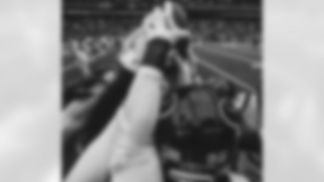 An image from the Sept 11, 2022 Regular Season week 1 game between the Houston Texans and the Indianapolis Colts at NRG Stadium in Houston, TX.