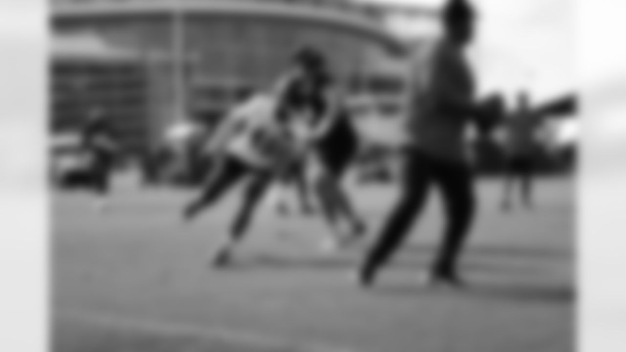 An image from the June 1, 2022 OTA practice at NRG Stadium in Houston, TX.