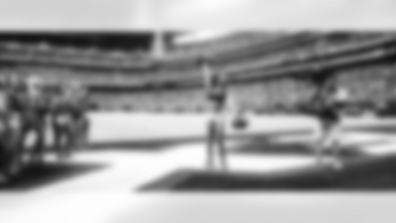 2023_0101_Jaguars_Home_9094