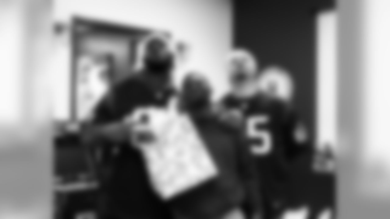 An image from the Dec. 10, 2019 Houston Texans Teen Club holiday party.