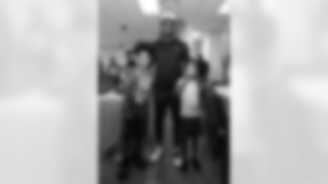 2022_0502_CorporateDevelopment_KrogerMothersDayBCG_70
