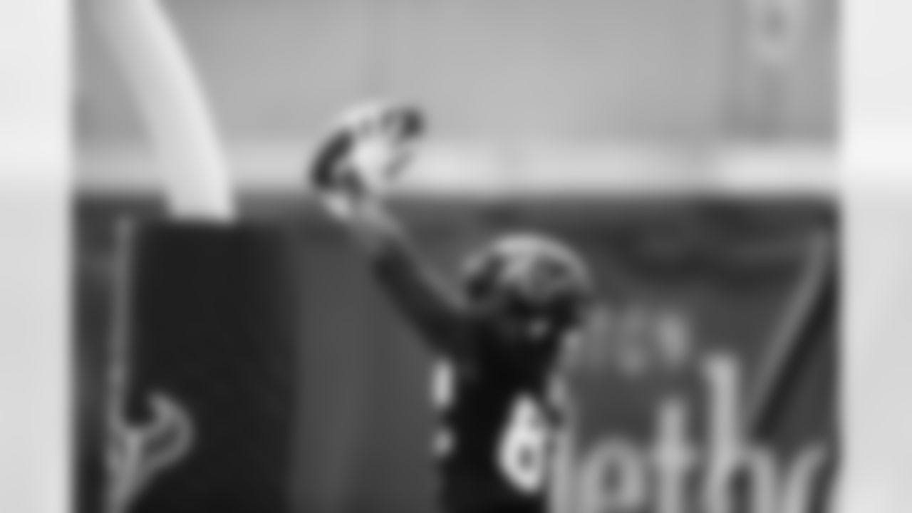 An image from the June 13, 2023 Minicamp practice at NRG Stadium in Houston, TX.