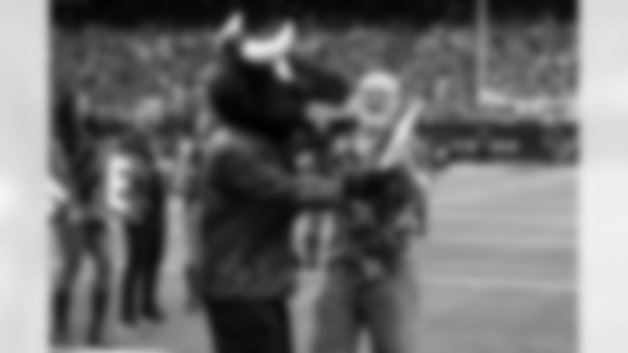 2023_0101_Jaguars_Home_1852