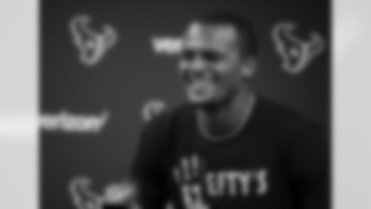 An image from the Sept. 8, 2020 Deshaun Watson contract signing press conference.