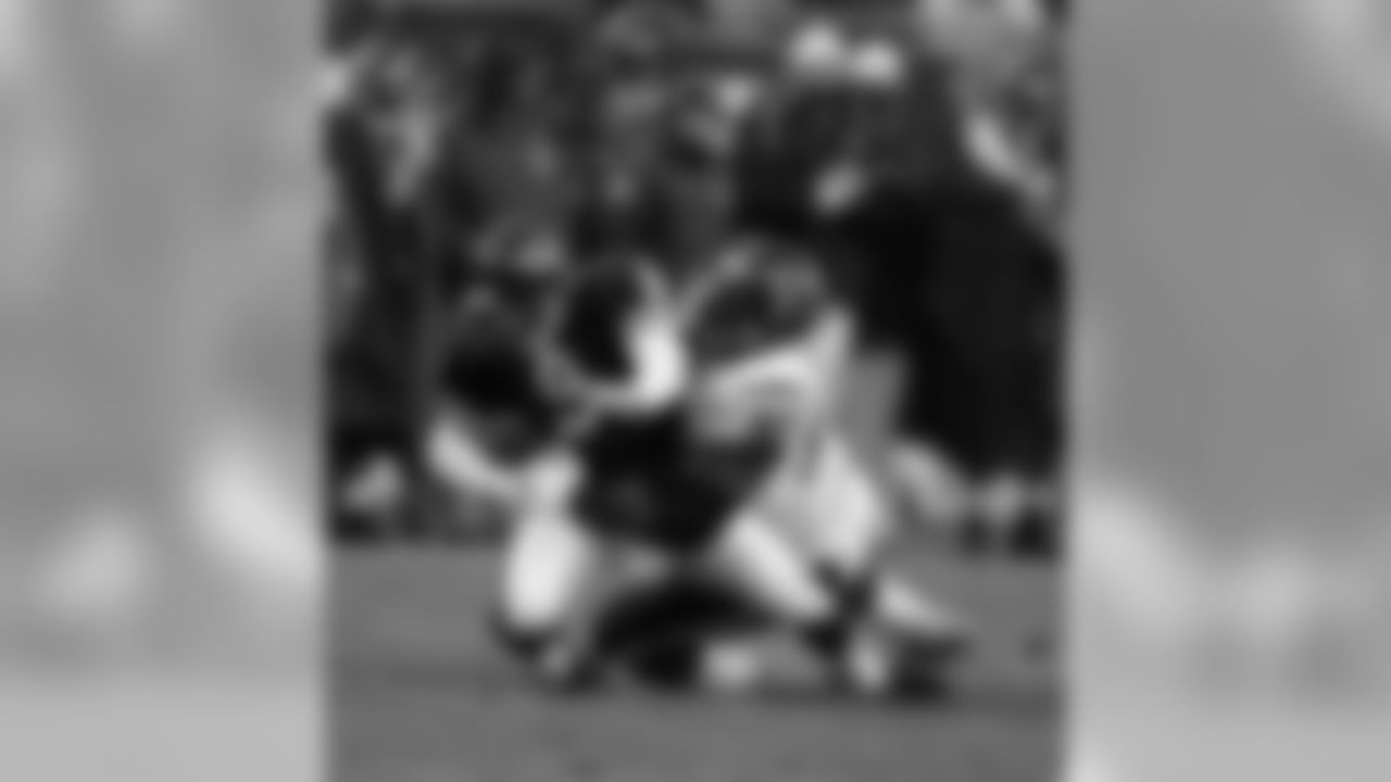 DE Robaire Smith, 2004-05