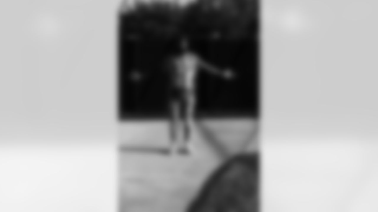 ZT2_9921_1