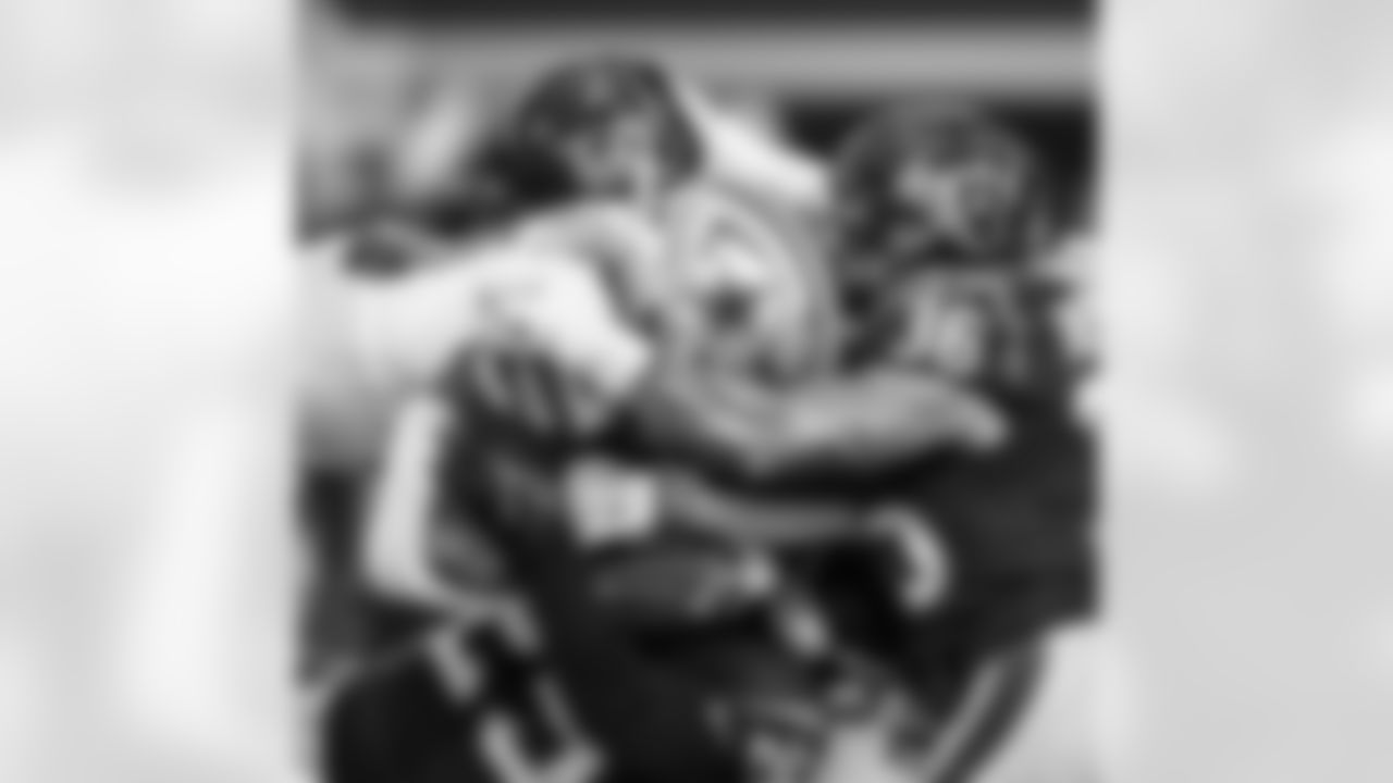 A Dec 11, 2022 image from the Regular Season week 14 game between the Houston Texans and the Dallas Cowboys at AT&T Stadium in Arlington, TX.