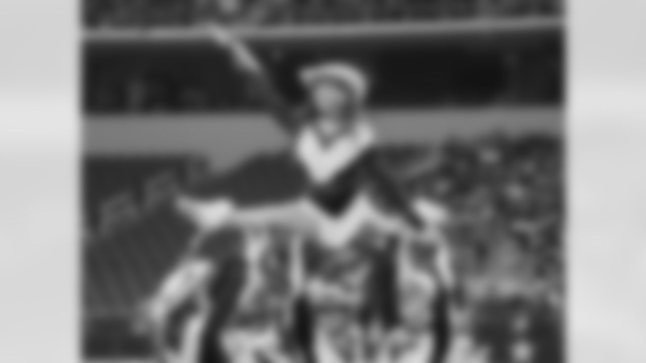 HTC Victoria M - Lake Travis High School Dance (3)