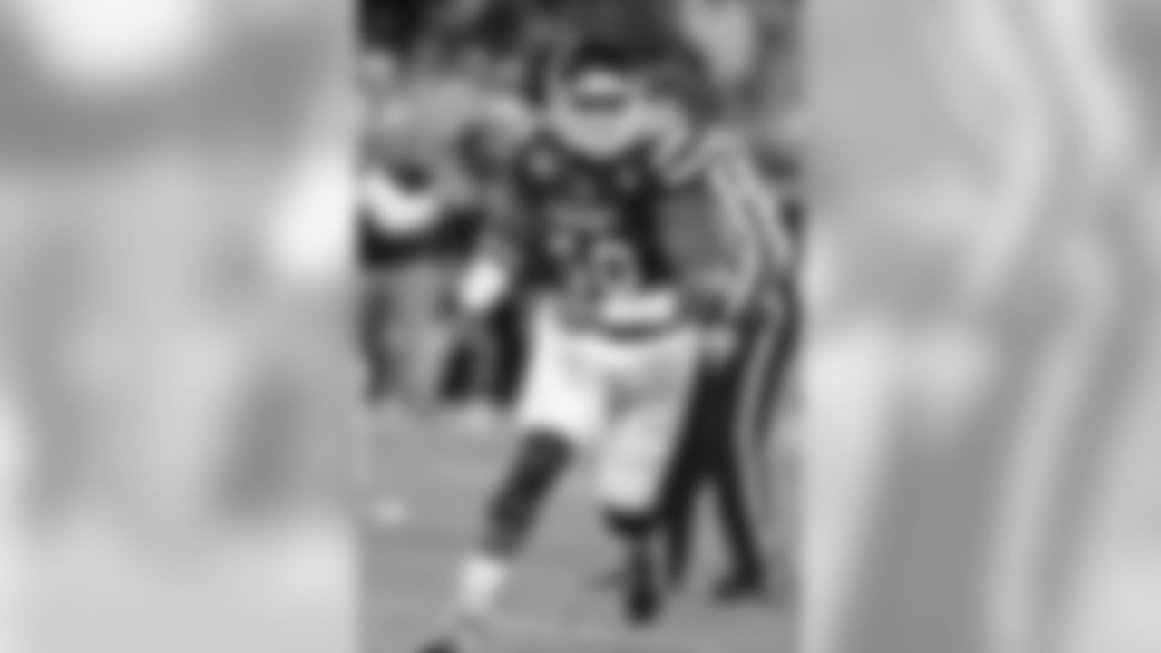 Combine Update: He's a definite height, weight, speed guy...ran 4.66 at 246 pounds...went over 40" with his vertical (40.5")...went 10'1" in the broad jump...honestly, though, it worked to confirm what we knew...his on-the-field drills showed where he's stiff in the hips and not always fluid and smooth...going to be a polarizing discussion in teams' draft war rooms, that's for sure...Report: Has played inside linebacker at Mississippi State…better served to move to outside…that said, he has as much scheme versatility as any LB in this class…would love to see him at 3-4 OLB…would be a better Christian Jones if he did move to that spot…not sure he's a great space player but has the agility and athleticism to learn...not a truly instinctive ILB