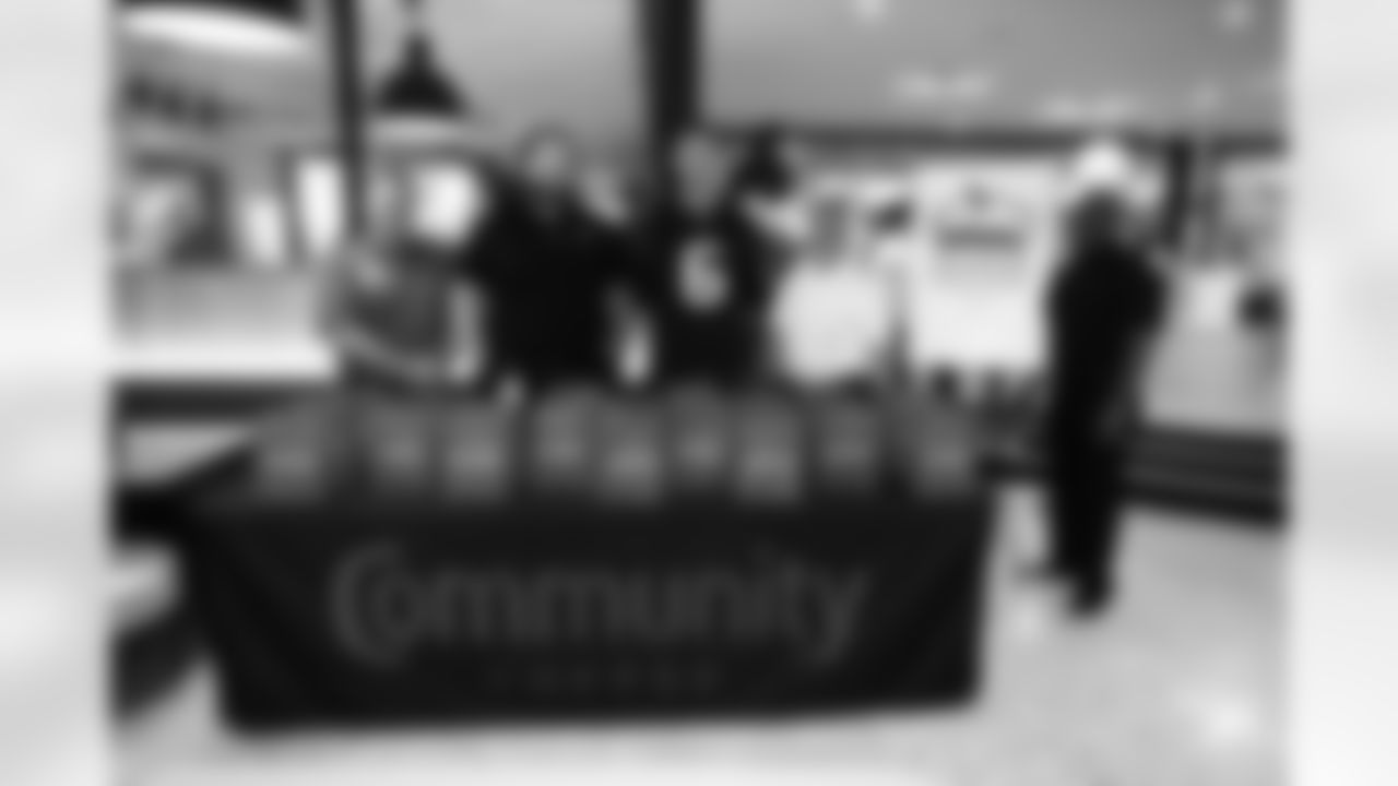 A September 06, 2022 image from the Community Development H-Town Heroes Family Night First Responder Appreciation Event at the Palace Social in Houston, TX.