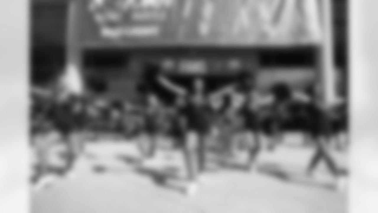 2022_1002_Chargers_Home_0996