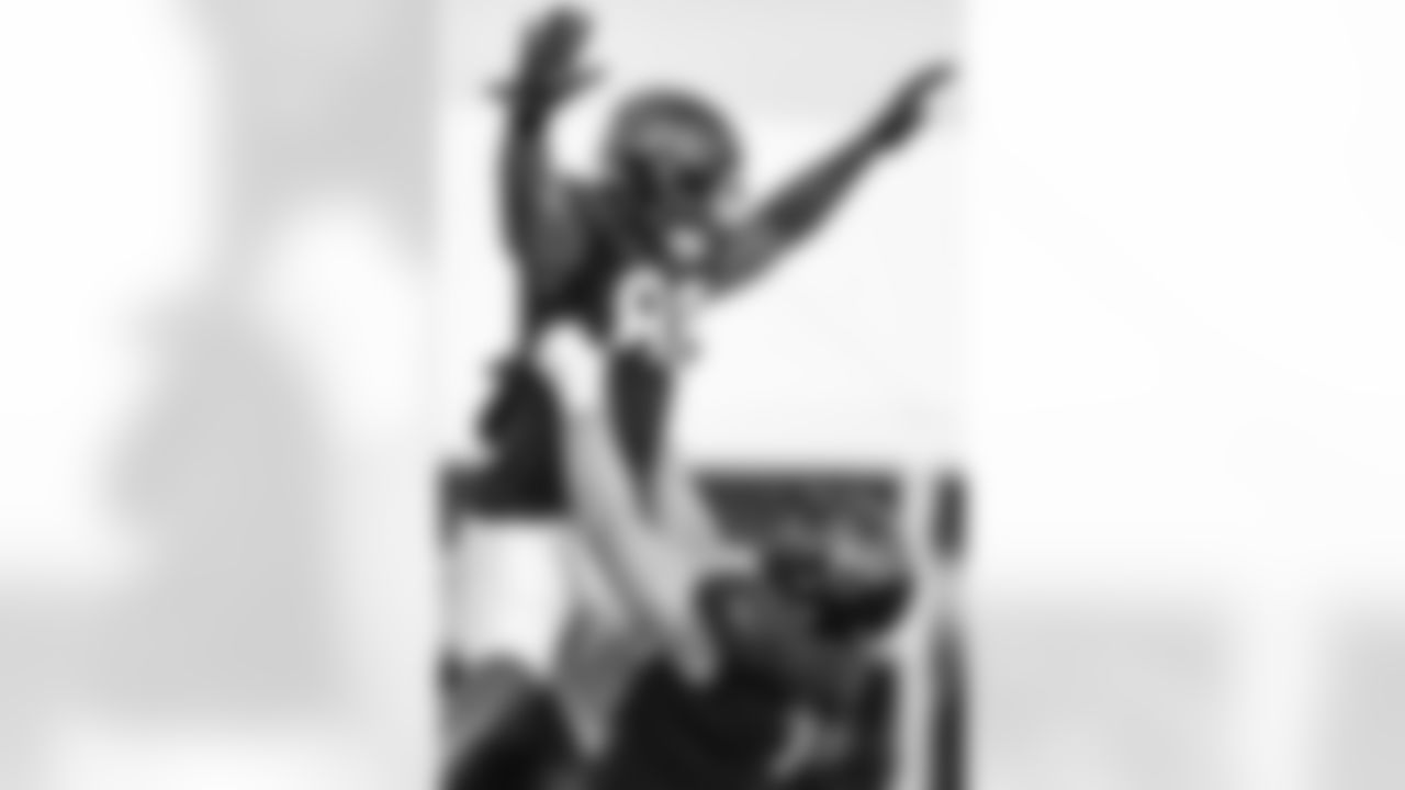 2021_0807_TrainingCamp_Practice10_edits_0037
